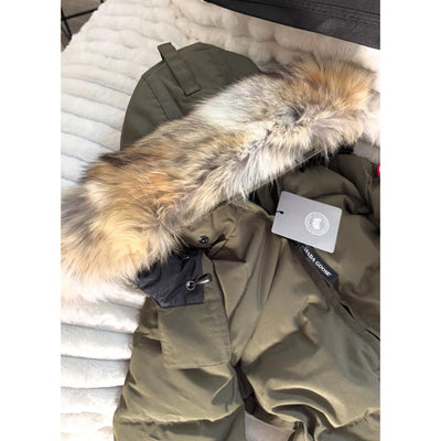 CANADA GOOSE SNATCHABLE COAT OLIVE